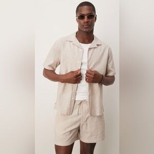 A&F Camp Collar Summer Textured Linen-Blend Button-Down Shirt in Cream - Size M